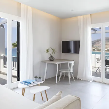 Poseidon Of Paros & Hotel