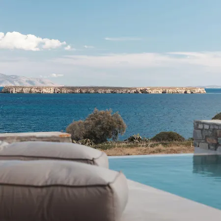 Poseidon Of Paros & Hotel