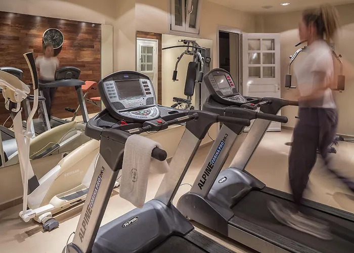 ホテル Poseidon Of Paros &