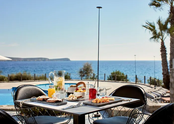 ホテル Poseidon Of Paros & クリシ・アクティ