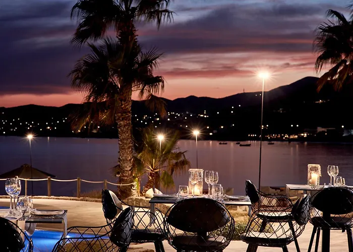 Poseidon Of Paros & 5* クリシ・アクティ